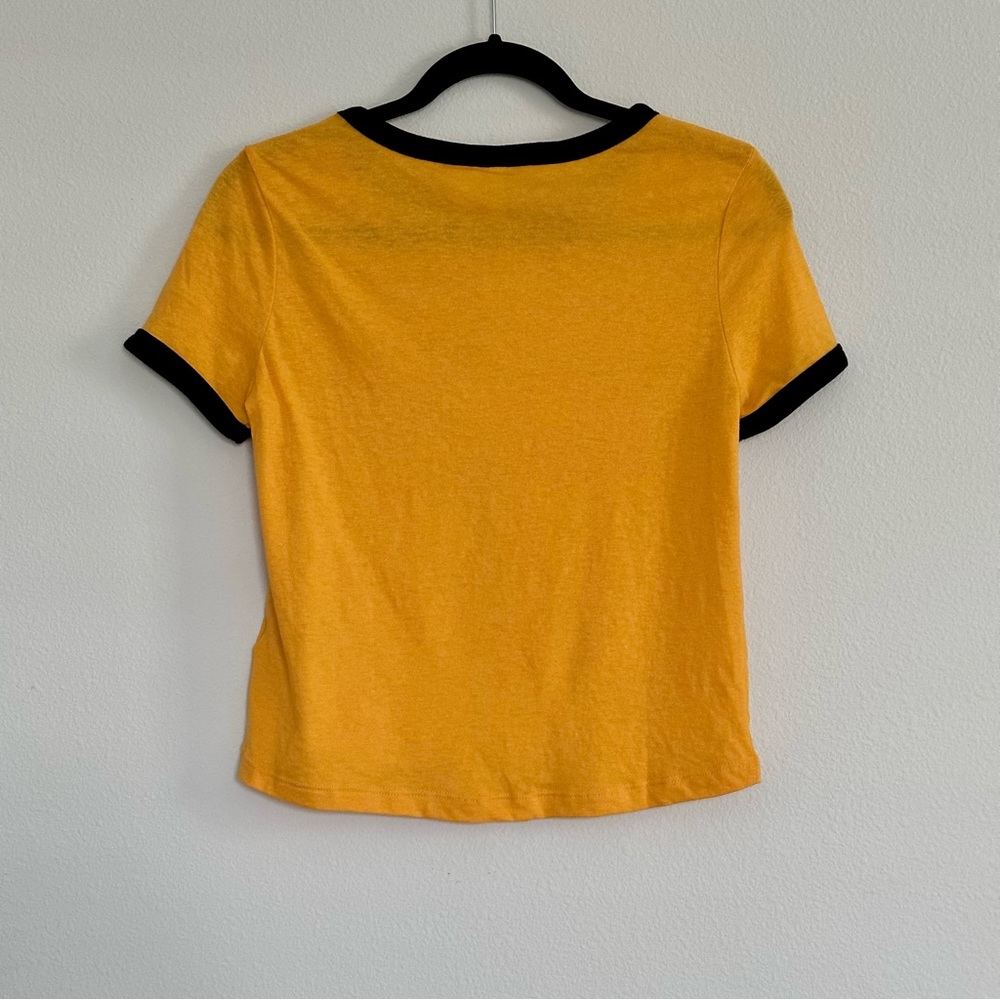 Yellow Shirt - Picture 4 of 4